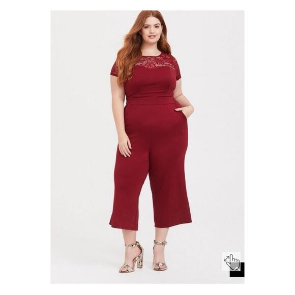 Torrid Burgundy Red Ponte Lace Cropped Culotte Jumpsuit Sz.3 - Picture 1 of 16